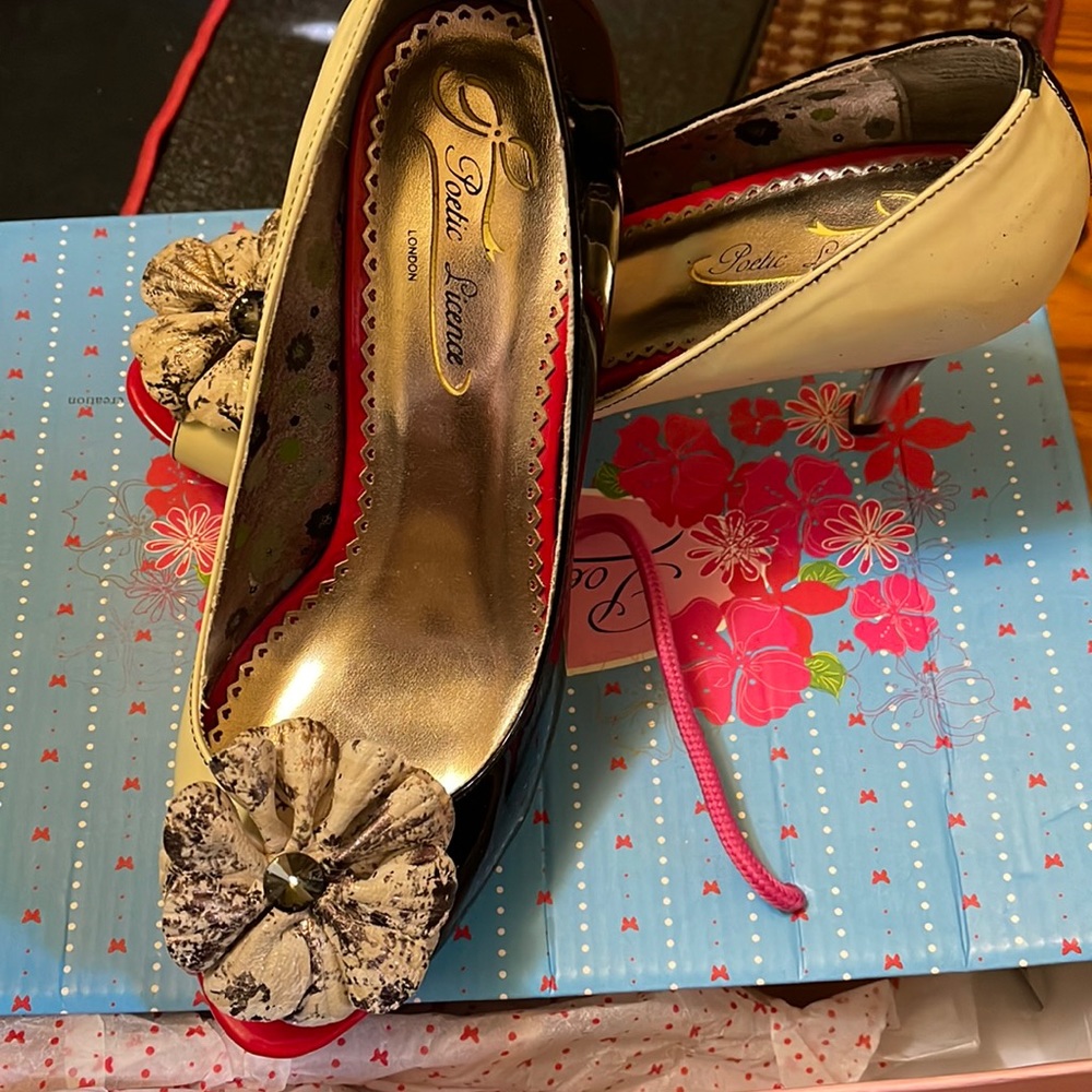 Poetic Linence heels